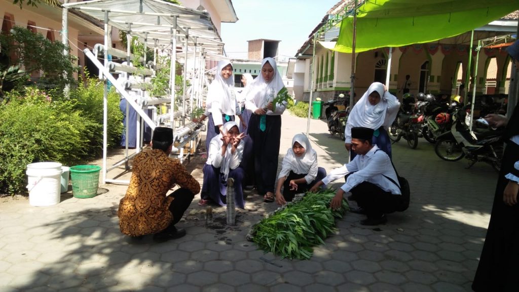 WhatsApp Image 2020-05-09 at 13.44.45 (1)